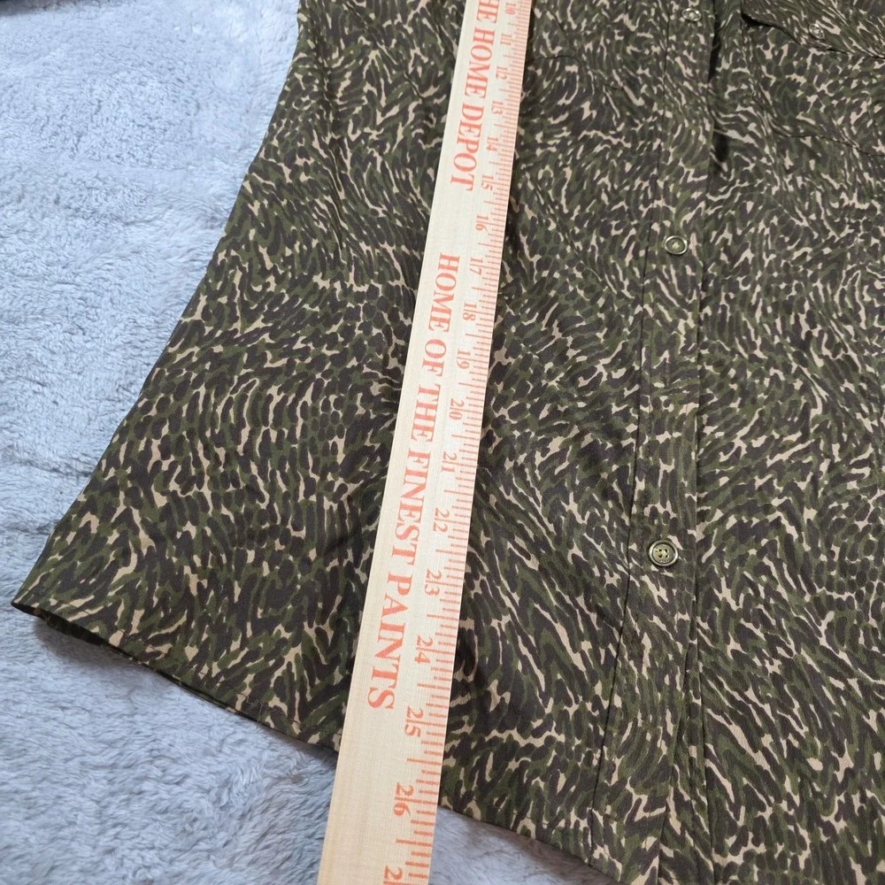 Michael Kors Women 4 Olive Green Animal Print Button Down Shirt Safari‎ Utility